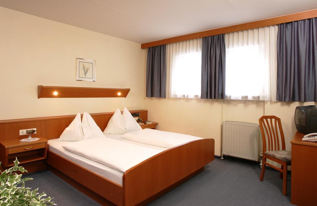 אוברטאורן Hotel Appartement Winter חדר תמונה